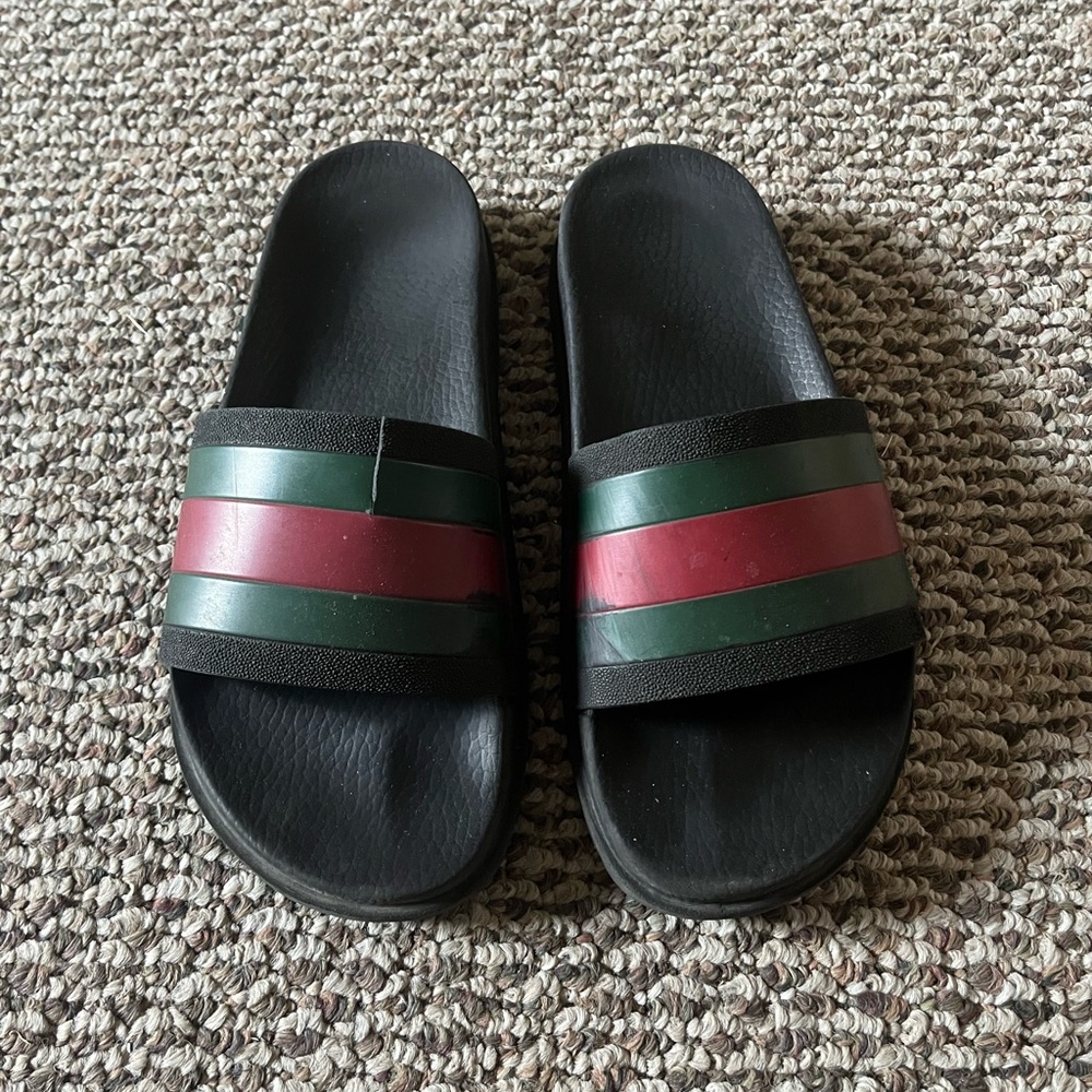 Gucci Web Slides - image 2